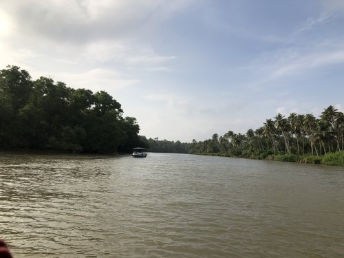 Povvar Lake View